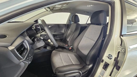 Kia Stonic 1.2 DPi 58kW (79CV) Concept