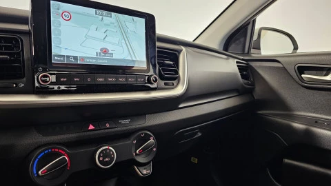 Kia Stonic 1.2 DPi 58kW (79CV) Concept