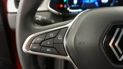 Renault Captur techno Eco-G 100cv (74 kW)