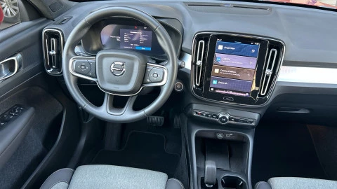 Volvo XC40 2.0 B3 G Core Auto
