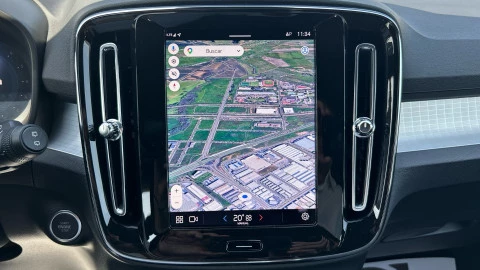 Volvo XC40 2.0 B3 G Core Auto