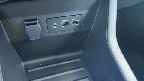 Renault Clio Evolution full hybrid E-Tech 145 (103Kw)