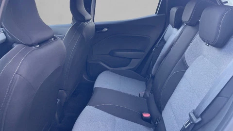 Renault Clio Evolution full hybrid E-Tech 145 (103Kw)
