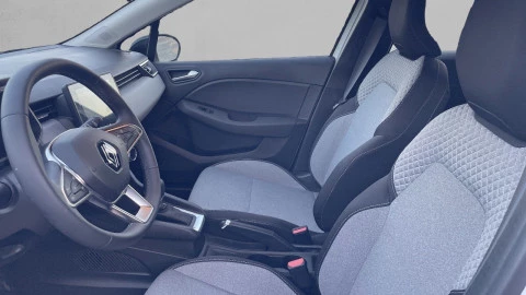 Renault Clio Evolution full hybrid E-Tech 145 (103Kw)