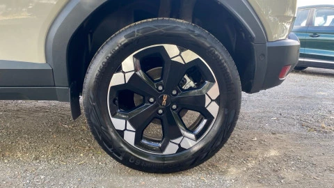 Dacia Duster Extreme HYBRID 105kW (140CV) 4X2