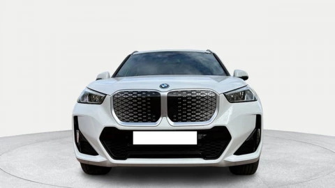 BMW iX1 xDrive30