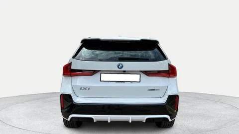 BMW iX1 xDrive30