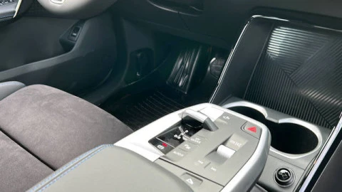 BMW iX1 xDrive30