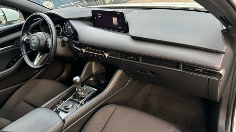 Mazda3 2.5L E-SKY G MHEV 103kW Prime-line