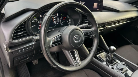 Mazda3 2.5L E-SKY G MHEV 103kW Prime-line