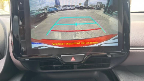 Toyota Yaris Cross Hybrid FWD Style