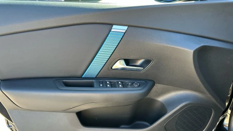 Citroën ë-C4 ë-C4 eléctrico 100kW 50kWh C-Series