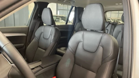 Volvo XC90 T8 Plus Dark Recharge AWD Auto 335 kW (455 CV)