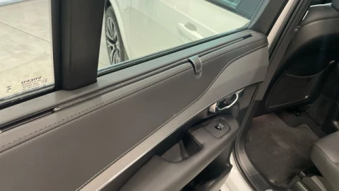 Volvo XC90 T8 Plus Dark Recharge AWD Auto 335 kW (455 CV)