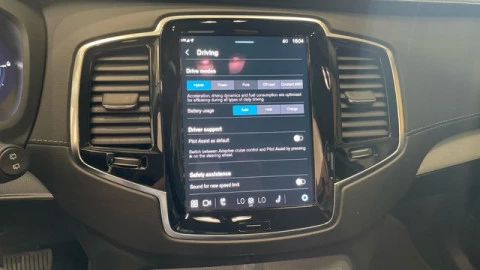 Volvo XC90 T8 Plus Dark Recharge AWD Auto 335 kW (455 CV)