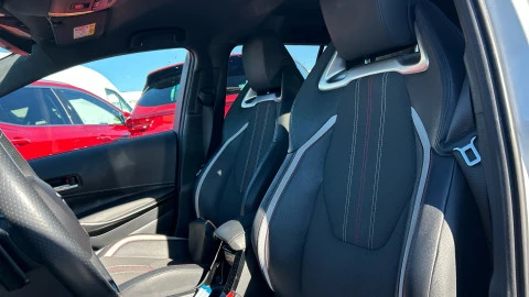 Toyota Corolla 2.0 180H GR-SPORT E-CVT TOURING SPORT