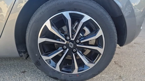 Renault Clio Techno E-Tech full hybrid 145 (103kw)