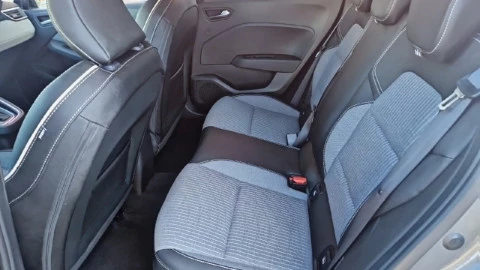 Renault Clio Techno E-Tech full hybrid 145 (103kw)