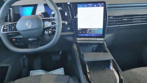 Renault Rafale Techno full hybrid E-Tech 200CV (147kW)