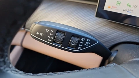 EBRO S900 PHEV 1.5 TGDI 3DHT 4X4 Luxury