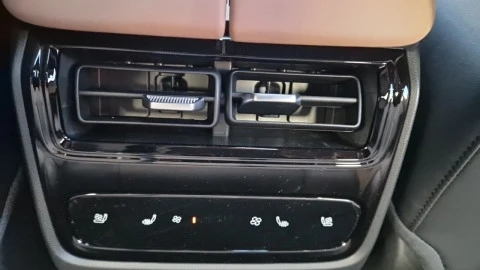 EBRO S900 PHEV 1.5 TGDI 3DHT 4X4 Luxury