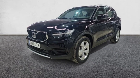 Volvo XC40 2.0 B4 G AWD Momentum Pro Auto