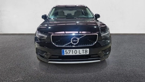 Volvo XC40 2.0 B4 G AWD Momentum Pro Auto