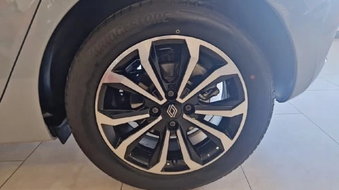 Renault Clio techno Eco-G 100cv (74kW)