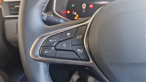 Renault Clio techno Eco-G 100cv (74kW)