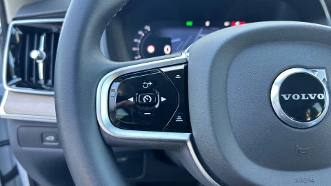 Volvo XC90 2.0 B5 Gasolina AWD Plus Dark Auto