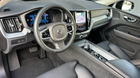 Volvo XC60 2.0 T6 AWD Recharge Ultra Dark Auto