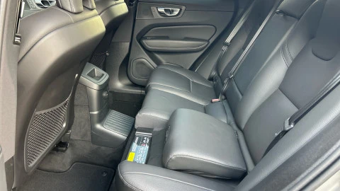 Volvo XC60 2.0 T6 AWD Recharge Ultra Dark Auto