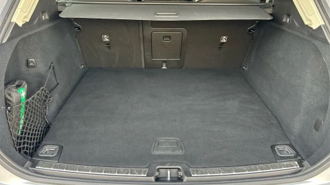 Volvo XC60 2.0 T6 AWD Recharge Ultra Dark Auto