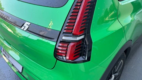 Renault 5 E-Tech 150 Comfort Range Techno