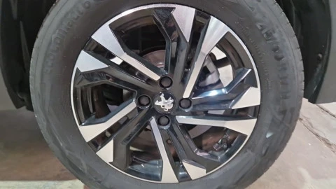 Peugeot 2008 Allure Pack Puretech 130 S&S 6 Vel. MAN