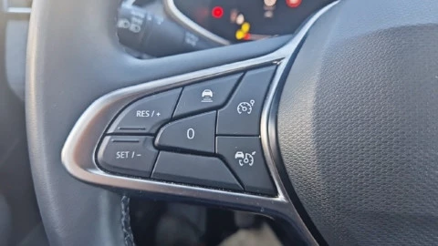 Renault Clio techno Eco-G 100cv (74kW)