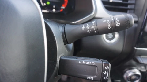 Renault Captur techno TCe 67kW (90CV)