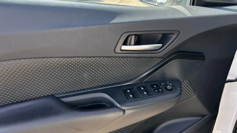 Toyota C-HR 1.8 125H Active