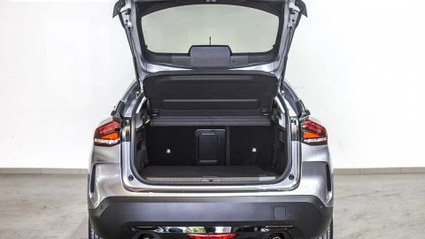 Citroën C4 Hybrid 136 e-DCS6 Plus