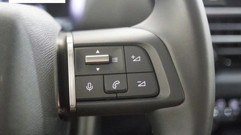 Citroën C4 Hybrid 136 e-DCS6 Plus