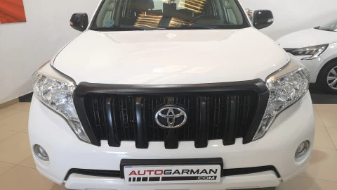 Toyota Land Cruiser 2.8 D-4D GX