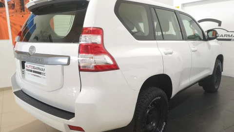 Toyota Land Cruiser 2.8 D-4D GX