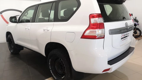 Toyota Land Cruiser 2.8 D-4D GX