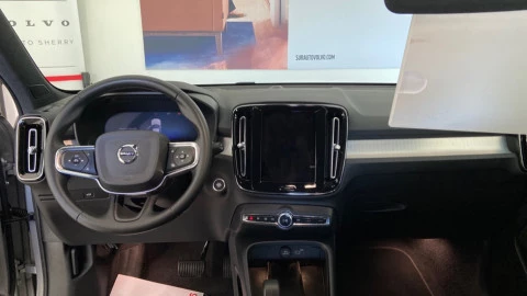 Volvo XC40 2.0 B3 G Core Auto