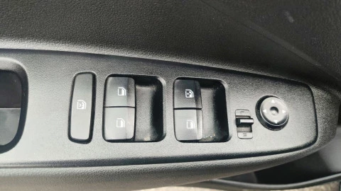 Hyundai i10 1.0 Tecno