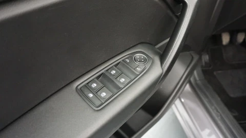 Renault Captur equilibre TCe 67kW (90CV)