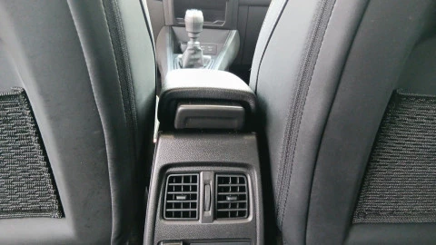 Renault Captur techno Eco-G 100cv (74 kW)