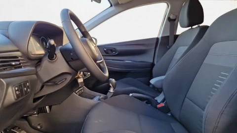 Hyundai Bayon 1.0 TGDI 74kW (100CV) 48V Maxx