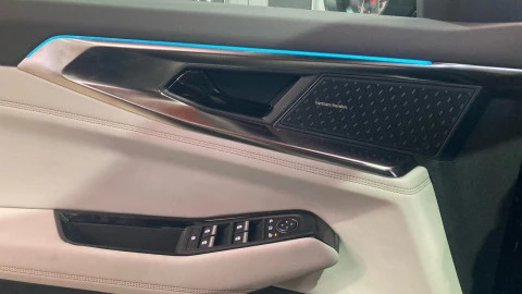 Renault Espace Iconic E-Tech full hybrid 146kW