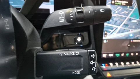 Renault Espace Iconic E-Tech full hybrid 146kW